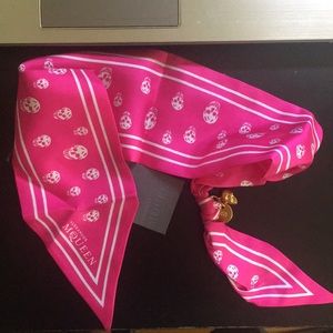 Alexander McQueen Skull Bracelet Twill